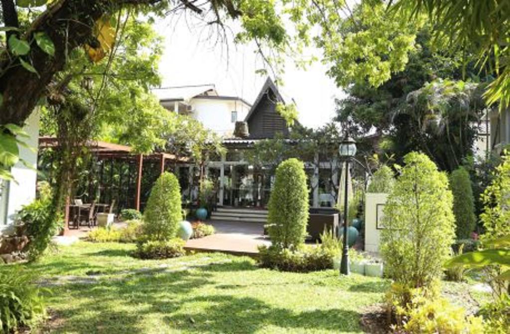 Mandala Boutique Hotel Ban Nongdouang Buitenkant foto